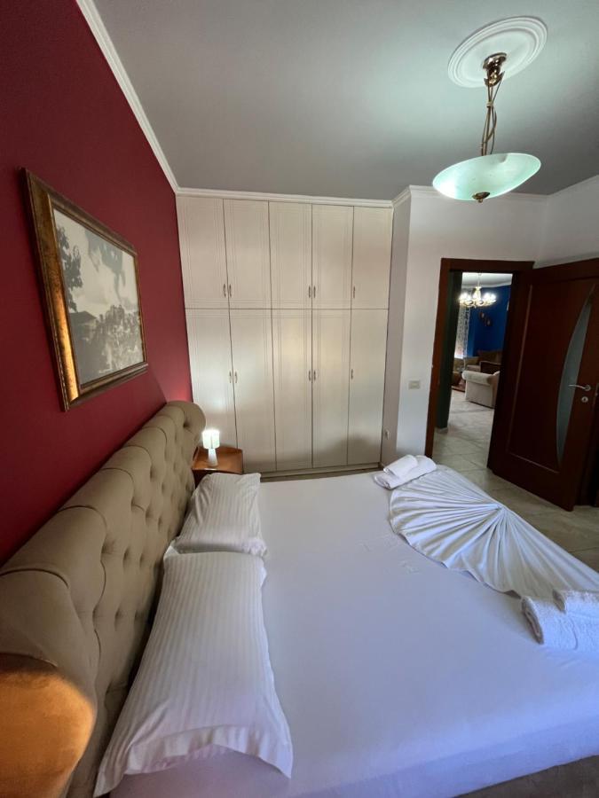 Skanderbeg Square Explorer Apartments Tirana Extérieur photo