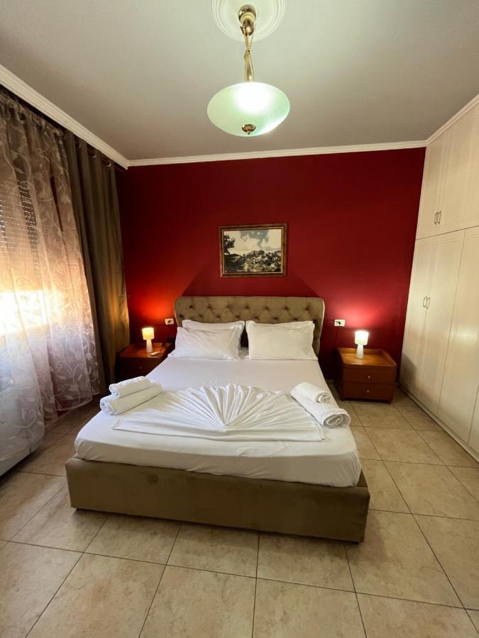 Skanderbeg Square Explorer Apartments Tirana Extérieur photo